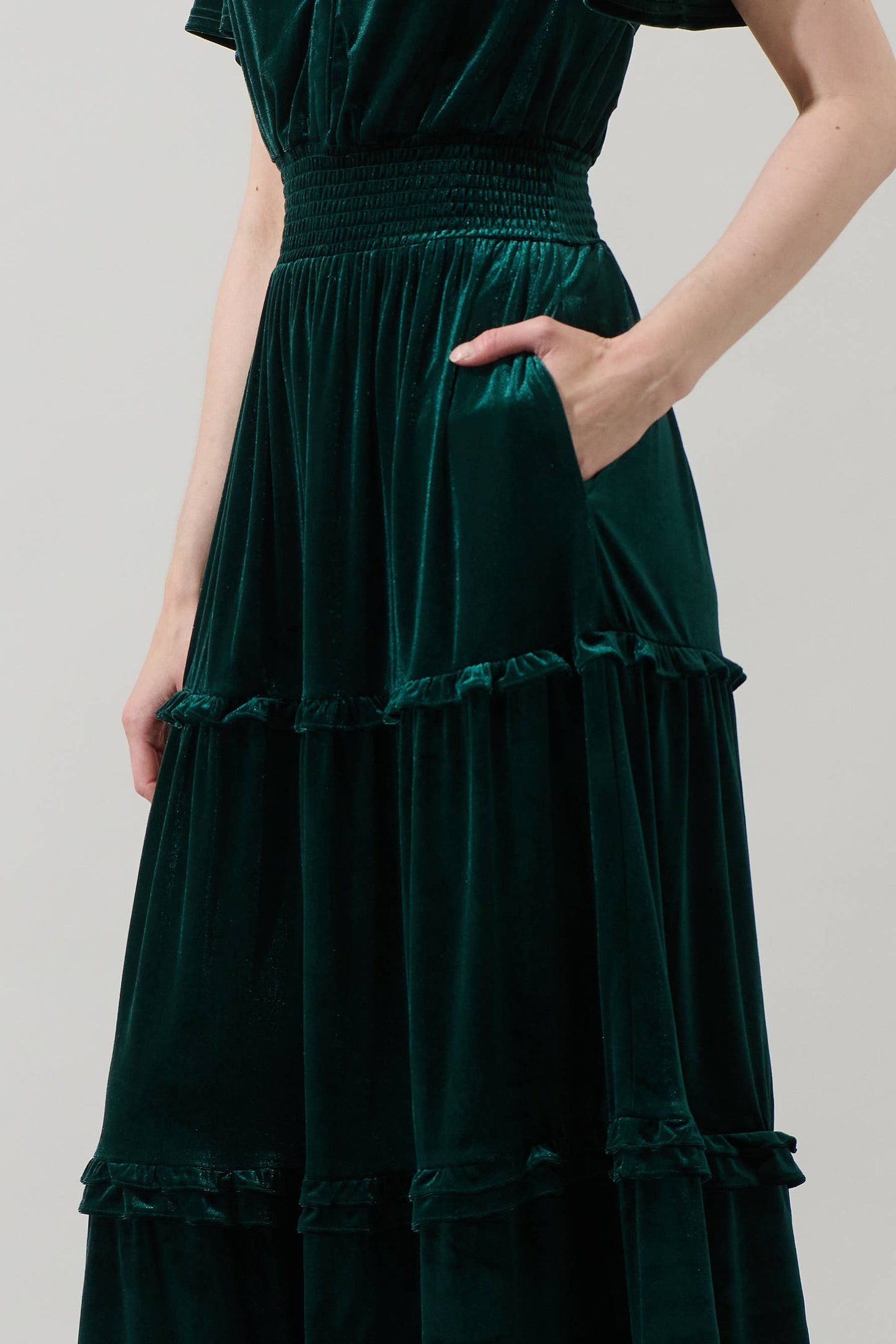 Juliete Velvet Tiered Maxi Dress | Emerald