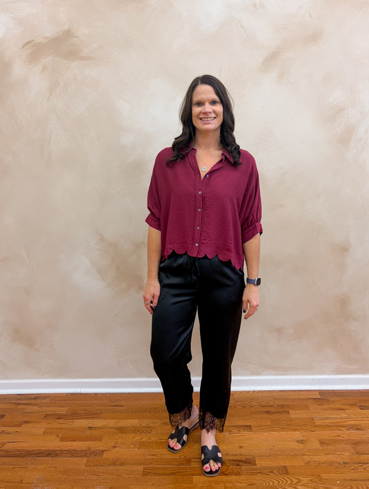 Cassie Scalloped Blouse | Burgundy