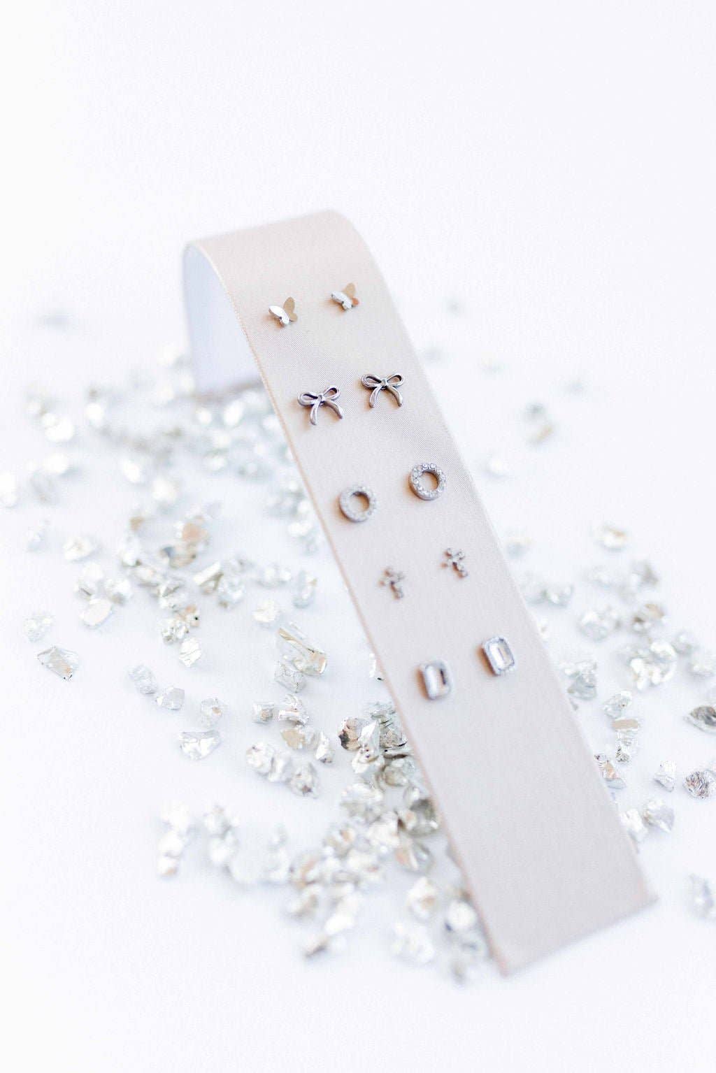 Screwback Stud Earrings - Madison Silver Clear