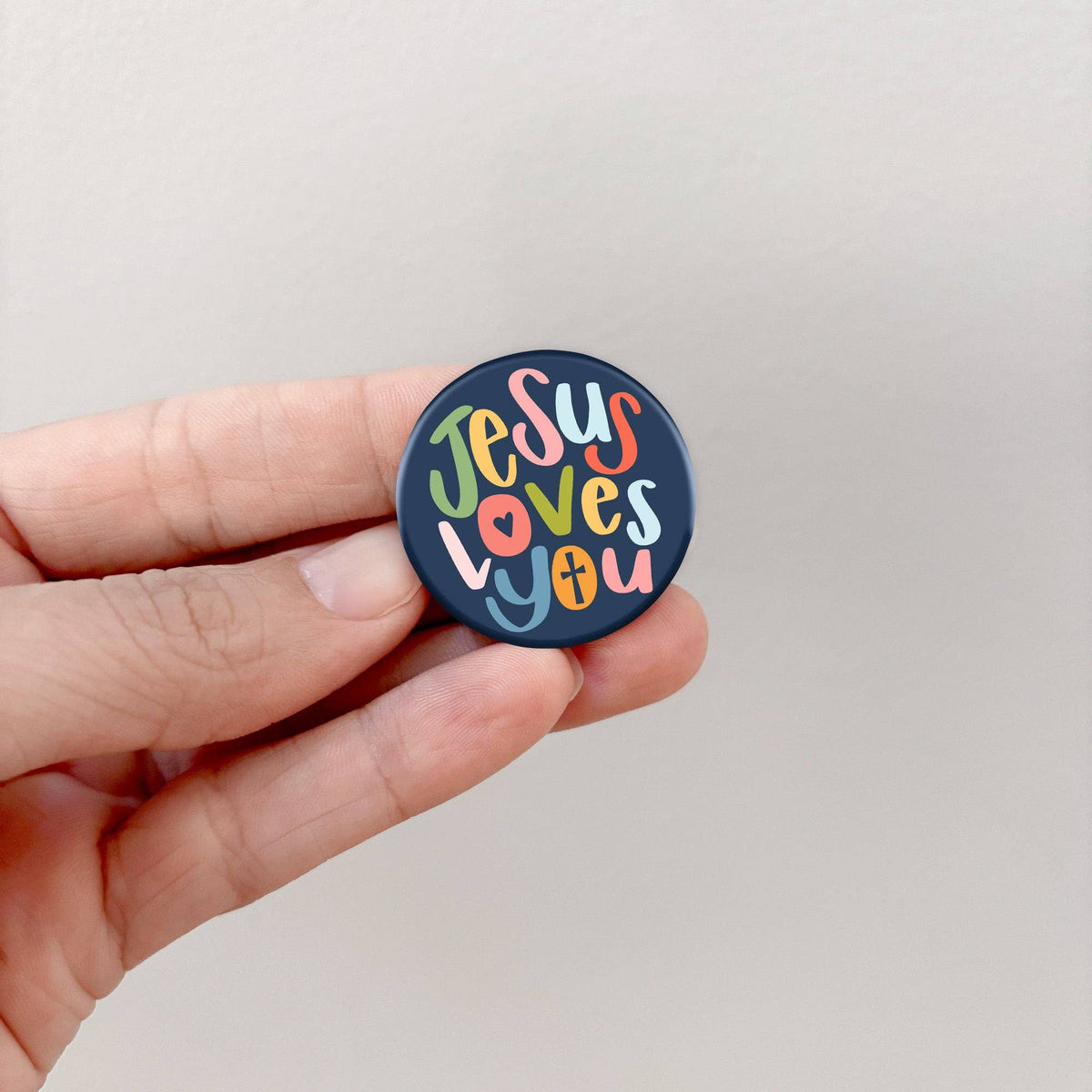 Pinback Button, Jesus Loves You