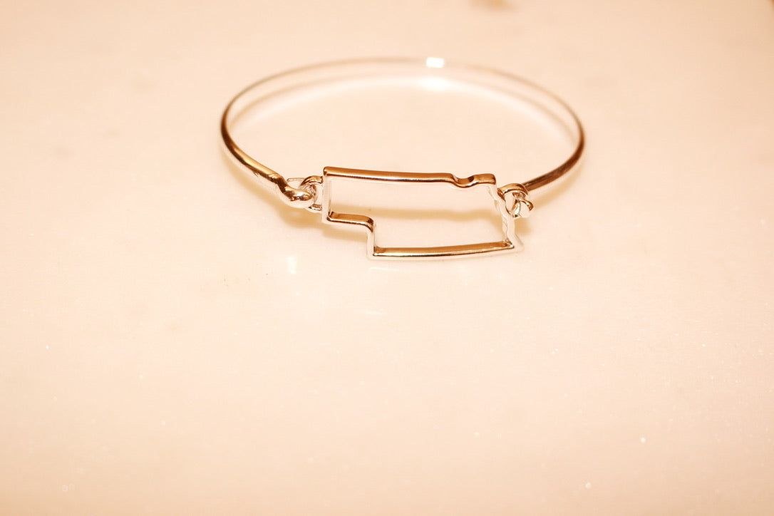 Nebraska State Dainty Bracelet | Silver