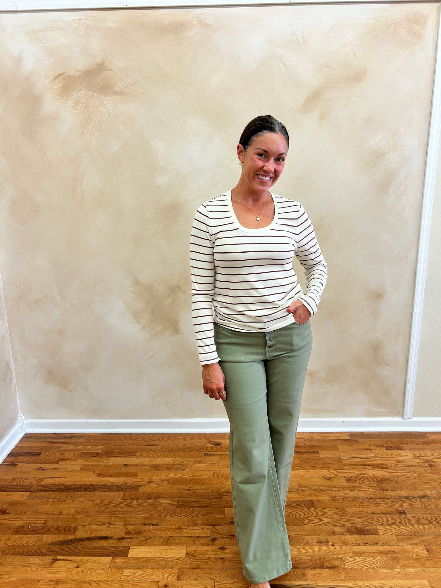 Everyday Scoop Neck Long-sleeve | Brown Stripe