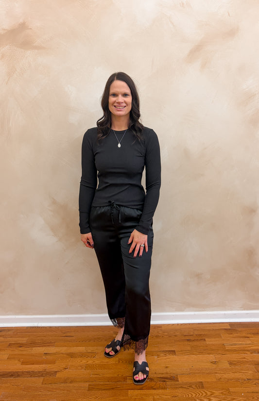 Taya Ribbed Long Sleeve Tee | Black