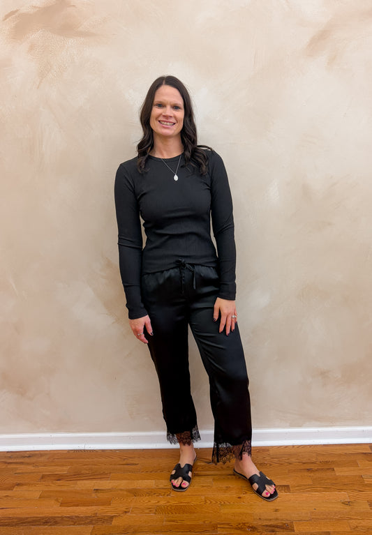 Taya Ribbed Long Sleeve Tee | Black
