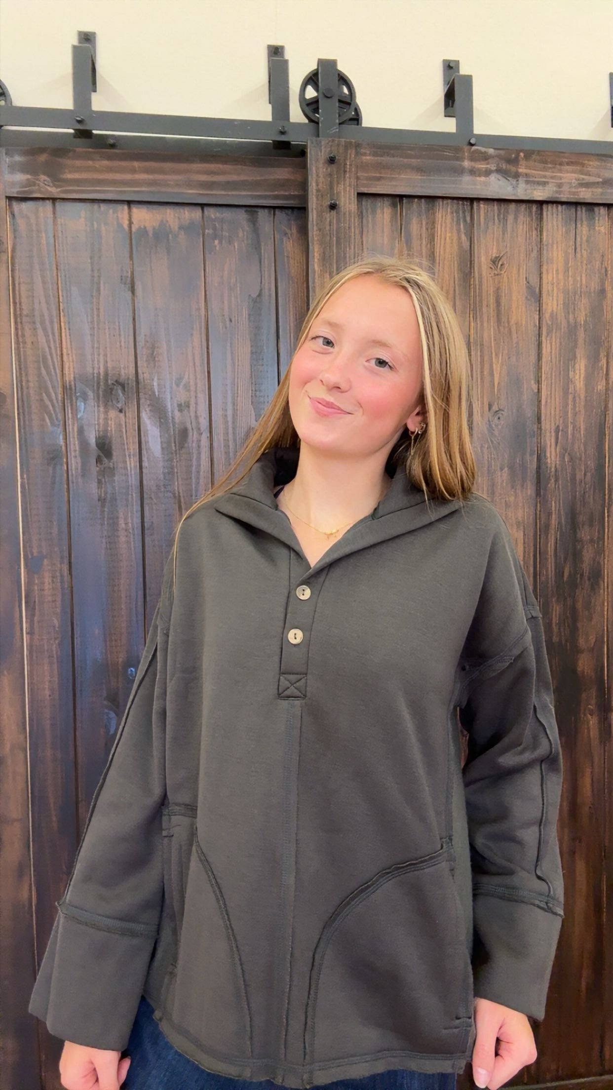 Cammie Henley Pullover | Charcoal