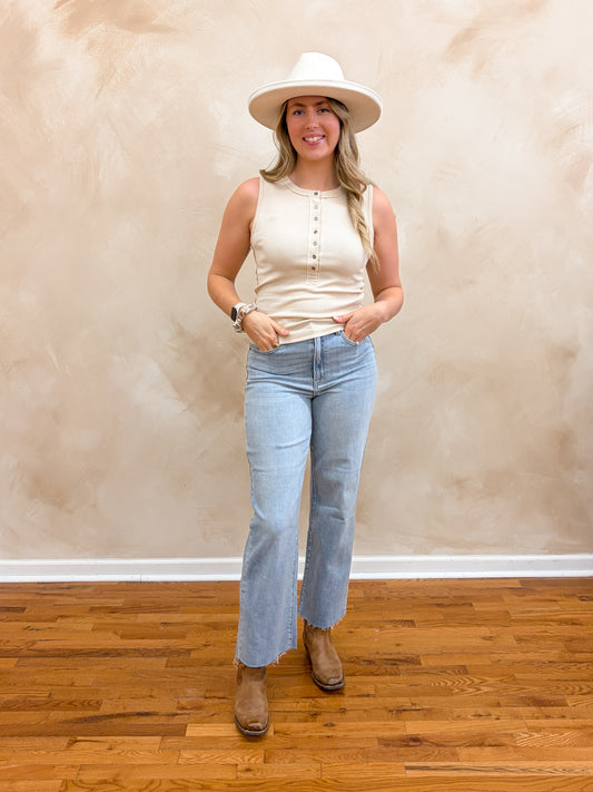 Lainey Henley Tank | Tan