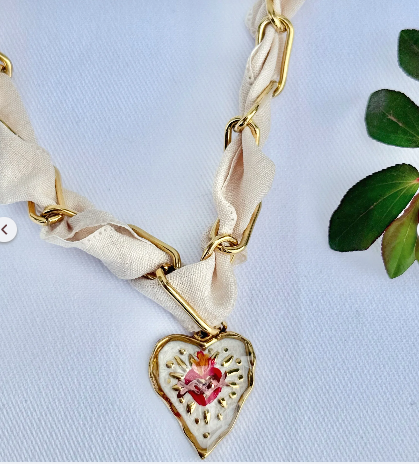 Sacred Heart Necklace | Small