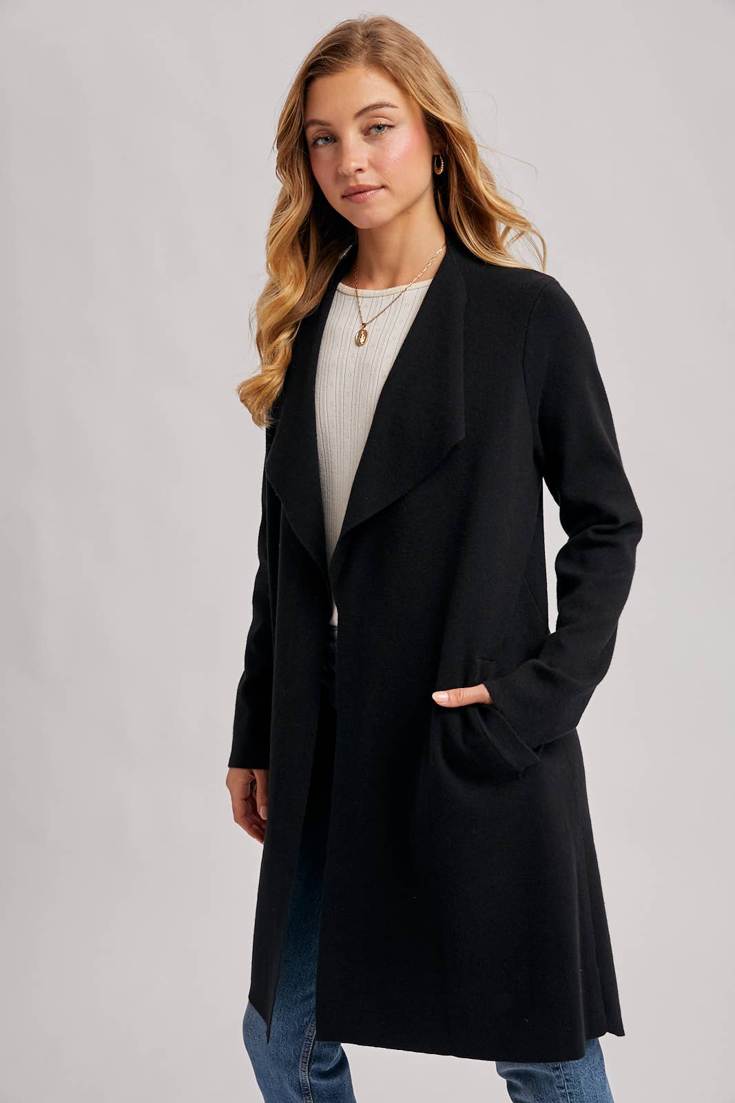 Betty Cardigan | Black